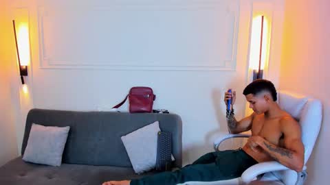 Ryan And Casper online show from 01.15.26