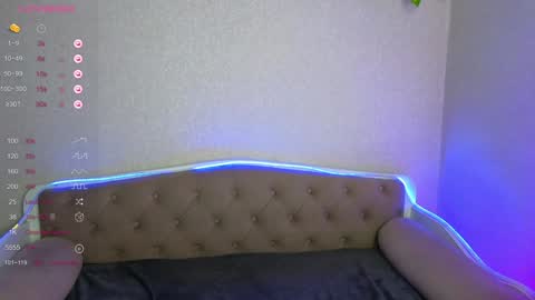 Snapshot of paradisepleasure_ chatting on 12.26.24 Allie  Alex Thumbs up if you like us online show from 12.26.24