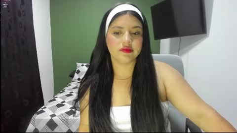 pareja_curiosa19 online show from 06.25.26
