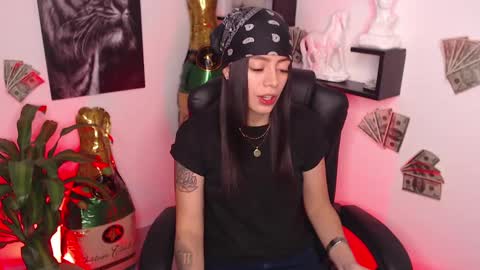 Paris D angelo online show from 01.06.25