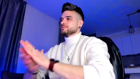 Paris online show from 02.23.25