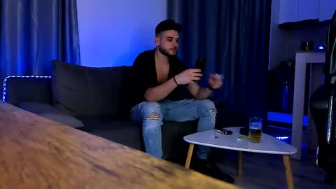 Paris online show from 11.30.25