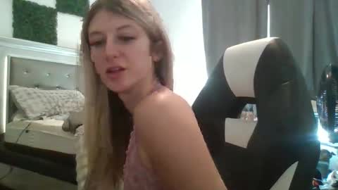 parisbaby2000 online show from 01.13.26