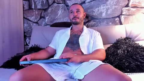 parker lavine online show from 01.01.25