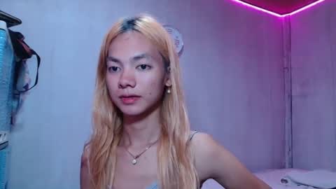 Snapshot of pasadiria chatting on 04.25.26 pasadiria online show from 04.25.26