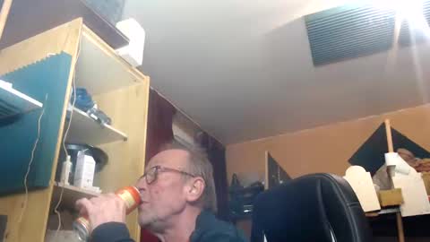 Snapshot of pascal88881 chatting on 12.13.24 pascal88881 online show from 12.13.24
