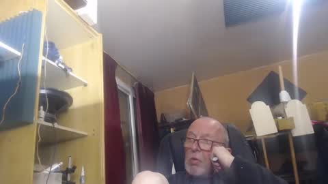 Snapshot of pascal88881 chatting on 12.25.24 pascal88881 online show from 12.25.24