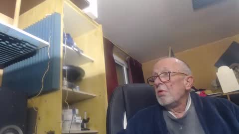 Snapshot of pascal88881 chatting on 12.27.24 pascal88881 online show from 12.27.24