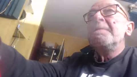 Snapshot of pascal88881 chatting on 12.28.24 pascal88881 online show from 12.28.24