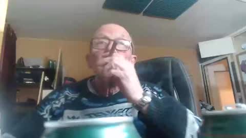 Snapshot of pascal88881 chatting on 12.31.24 pascal88881 online show from 12.31.24