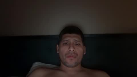 Snapshot of pascua17 chatting on 12.01.25 pascua17 online show from 12.01.25