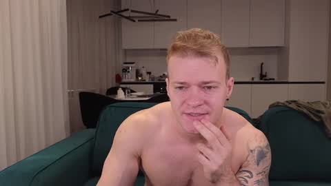 Pashka online show from 01.19.25