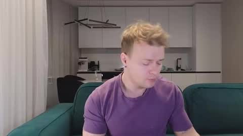 Pashka online show from 02.25.25