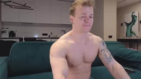 Pashka online show from 02.26.25