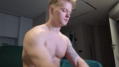 Pashka online show from 09.10.25