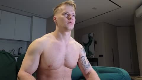 Pashka online show from 09.11.25