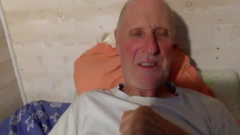 Pati24 online show from 10.21.25