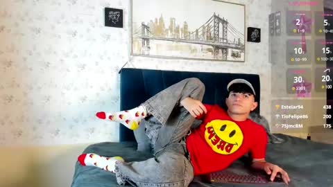 Snapshot of patrick_sanzz chatting on 02.21.25 patrick online show from 02.21.25