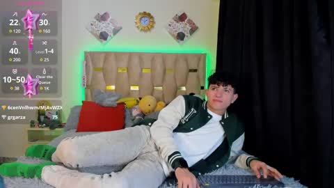 Snapshot of patrick_sanzz chatting on 02.26.25 patrick online show from 02.26.25