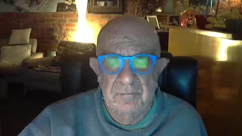 Snapshot of patvac chatting on 04.24.26 patvac online show from 04.24.26