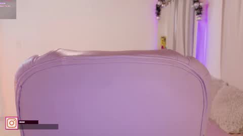 Sofa online show from 12.17.25