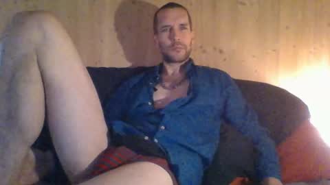 paueriwan online show from 03.03.25