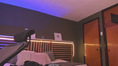 Paul online show from 01.31.25