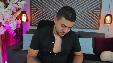 Paul Rivera online show from 05.10.26