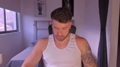 PAUL ROGER online show from 02.23.25