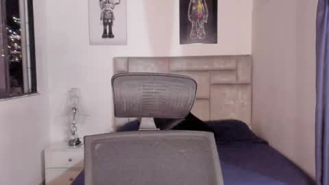 PAUL ROGER online show from 11.15.25