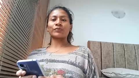 Snapshot of paula3034 chatting on 11.05.25 paula3034 online show from 11.05.25