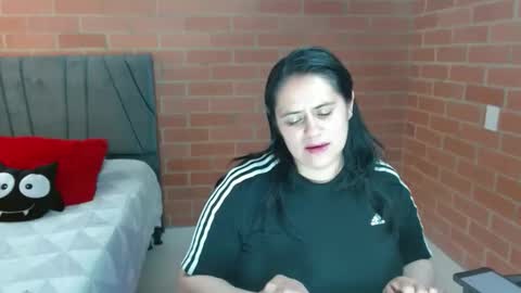 Snapshot of paula__117 chatting on 05.04.26 paula__117 online show from 05.04.26