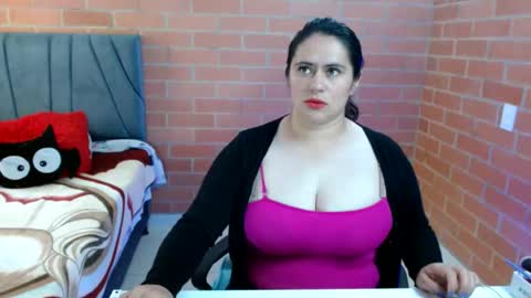 Snapshot of paula__117 chatting on 07.21.26 paula__117 online show from 07.21.26