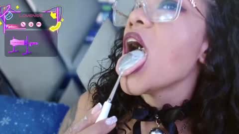 Paula online show from 11.08.25