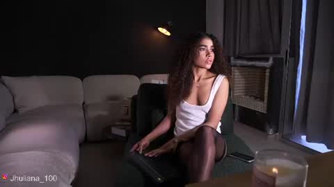Snapshot of paulacora100 chatting on 06.18.26 Paula online show from 06.18.26
