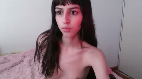 Snapshot of paulainblue chatting on 01.23.25   online show from 01.23.25