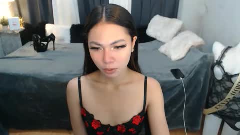 Snapshot of paulalawman chatting on 02.02.26 paulalawman online show from 02.02.26