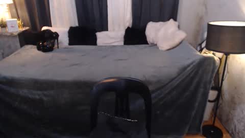 Snapshot of paulalawman chatting on 02.18.26 paulalawman online show from 02.18.26