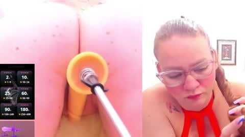 Paulina Davis  online show from 03.04.25