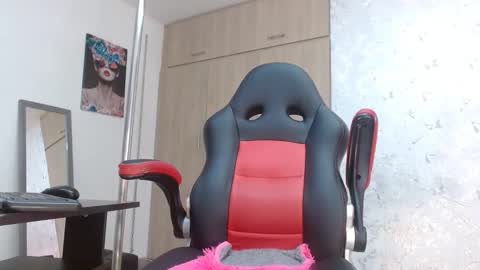 Paulina Rubio online show from 03.03.25