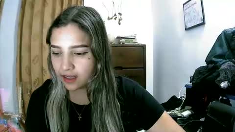 paulina_x_x online show from 06.25.26