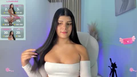 Paulina Belle online show from 10.11.25