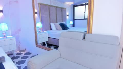 Paulina online show from 01.28.25