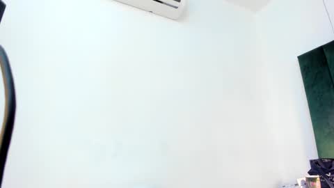 Paulina online show from 10.26.25