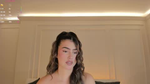 Paulina Santos  online show from 03.04.26