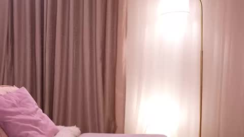 pauline_7 online show from 10.01.25