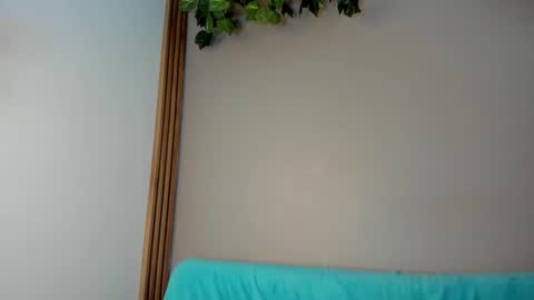 Pauline online show from 09.28.25