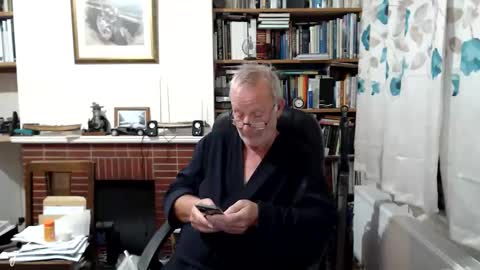 Snapshot of paull56r_ chatting on 10.30.25 Hi Im Paul online show from 10.30.25