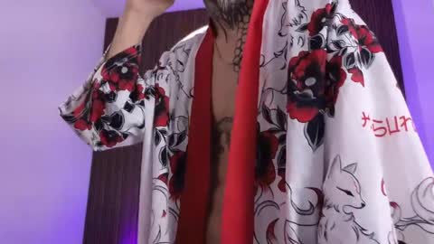 Paulo online show from 04.20.26