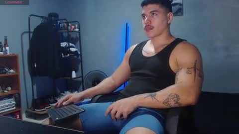 Paulo online show from 03.08.25